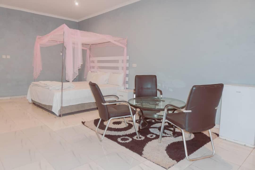 Adams Lodges Ltd Mangochi Esterno foto